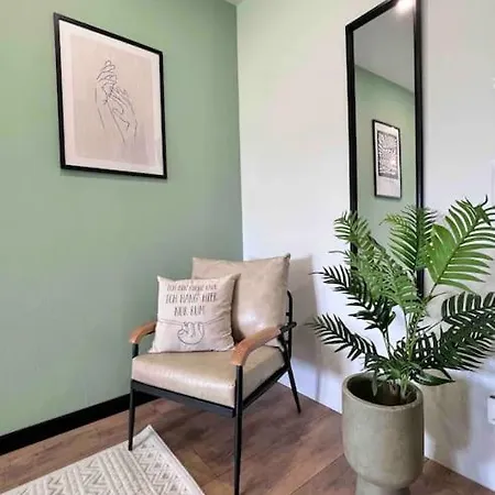 *75qm* Stilvolle + Waermekabine+netflix Apartmán *